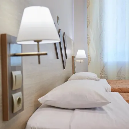 Amalia City Rooms Chios Town Exterior photo