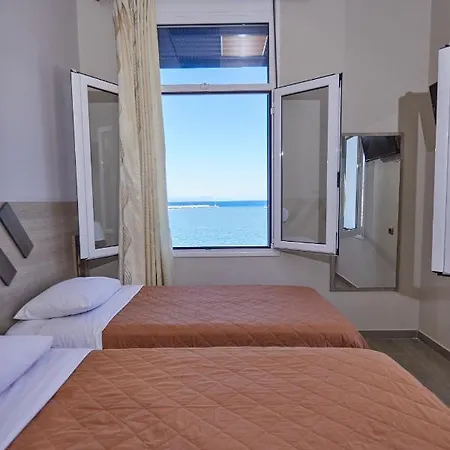 Amalia City Rooms Chios Town Exterior photo